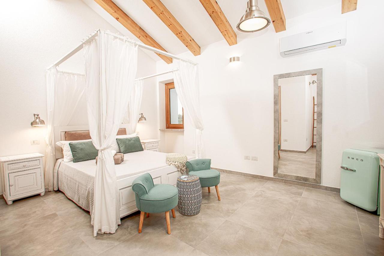 La Casa Di Memmi Suites & Rooms 圣特雷莎加卢拉 外观 照片