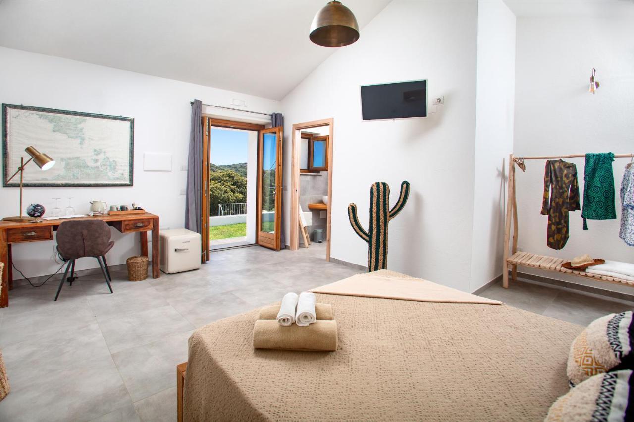 La Casa Di Memmi Suites & Rooms 圣特雷莎加卢拉 外观 照片